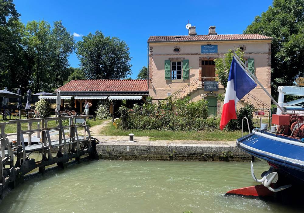 Restaurant "Chez Gabriel"