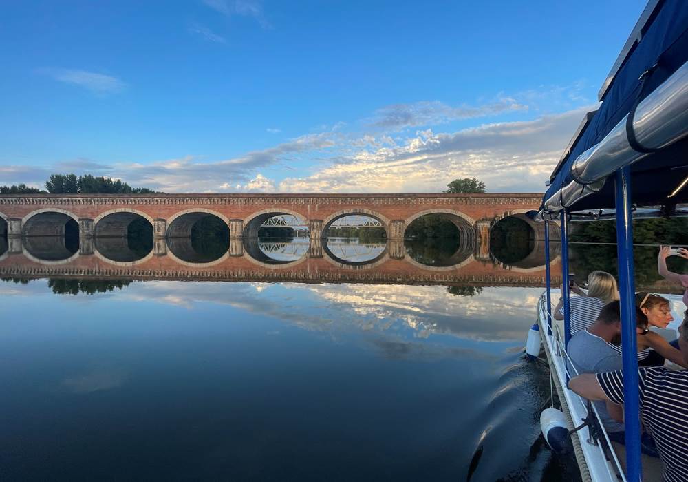 Pont Canal et Pont Ferroviaire du Cacor enjambant le Tarn à Moissac