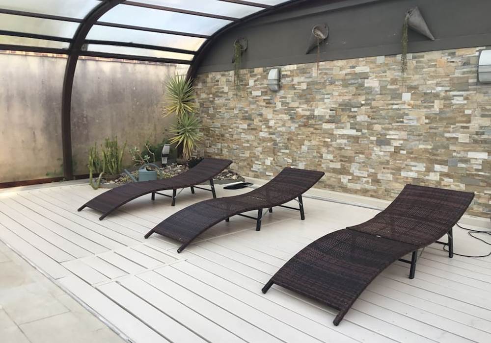 Terrasse hiver de la piscine