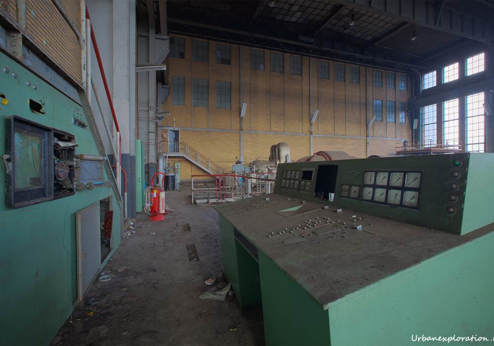Centrale électrique à Monceau - Urbex