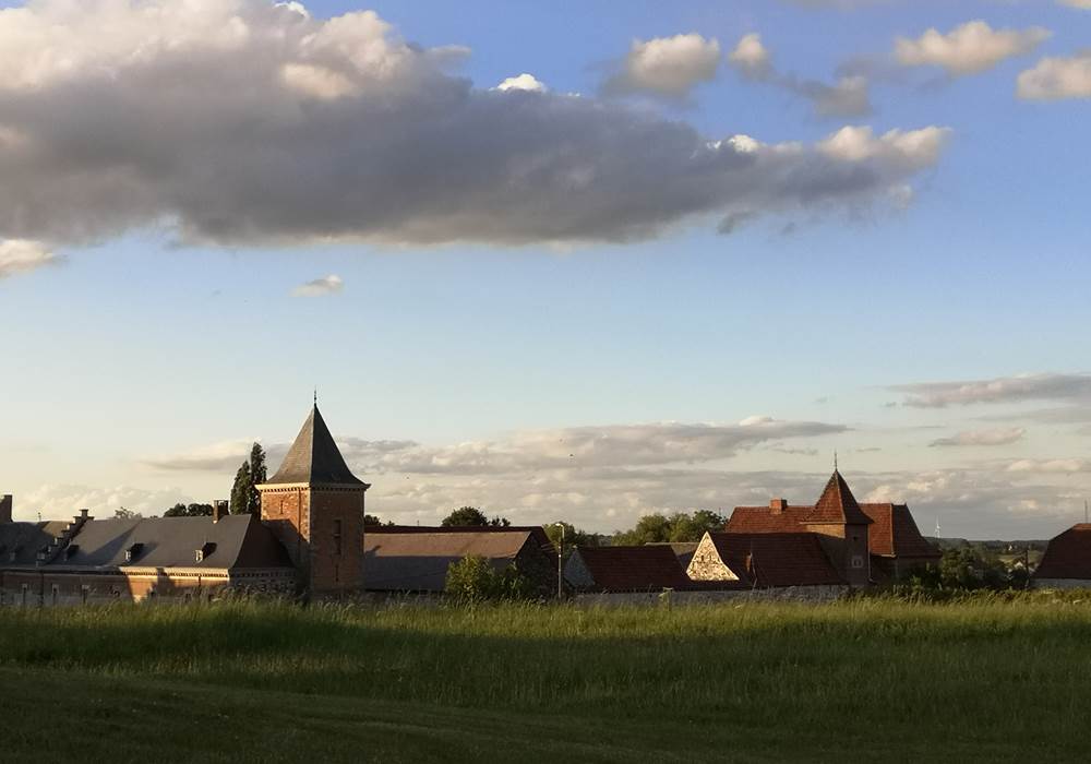 La Grange de Bonneville - entrée dans le village