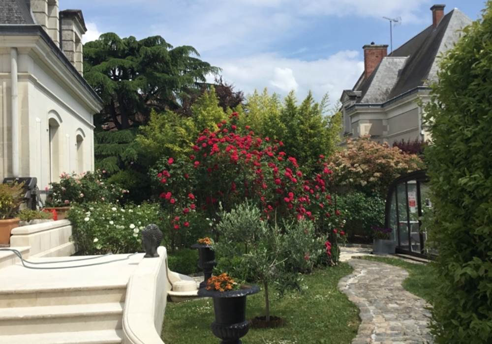 Jardin-et-escalier-1-768x1024