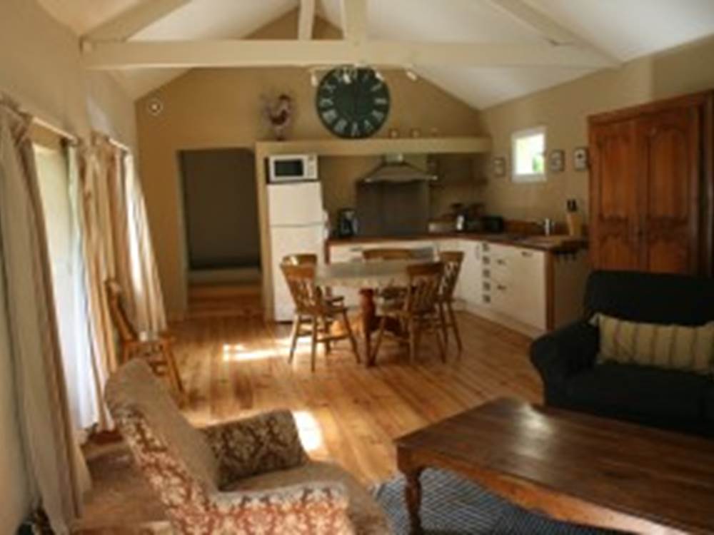 La cuisine ouverte sur le séjour