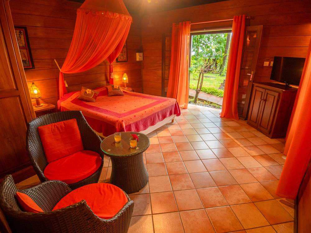 Bungalow Hibiscus donnant sur le jardin