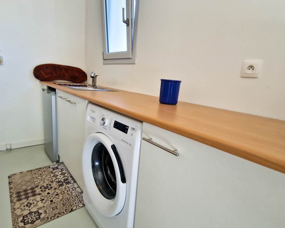 Gîte l'Unik - Garage pour vélo et matériel de pêche