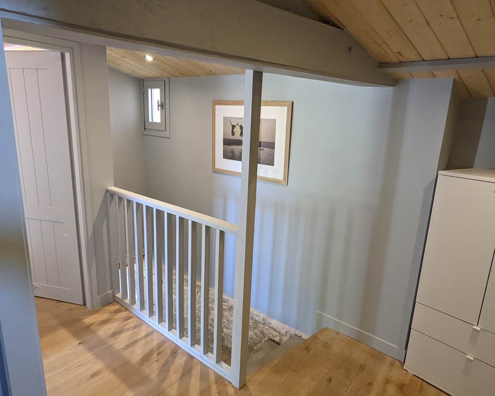 Pallier avec armoire