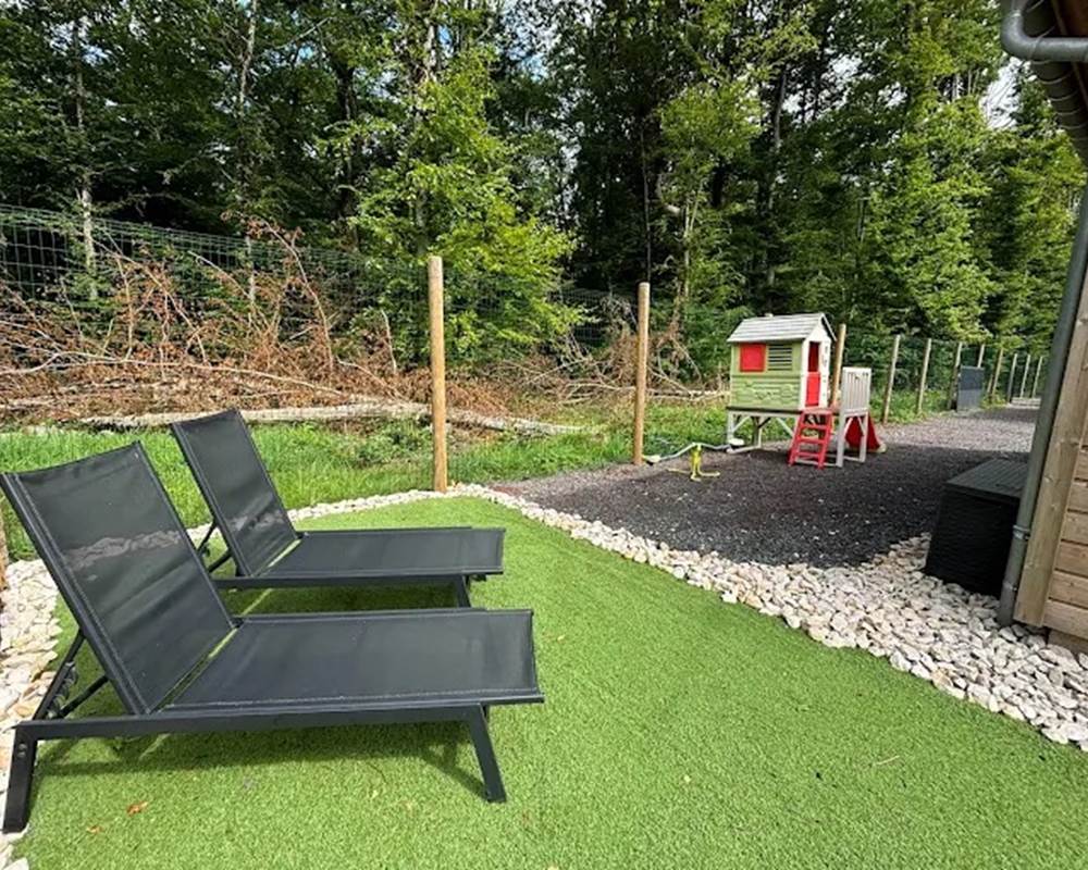 jardin clos et privé de la maison