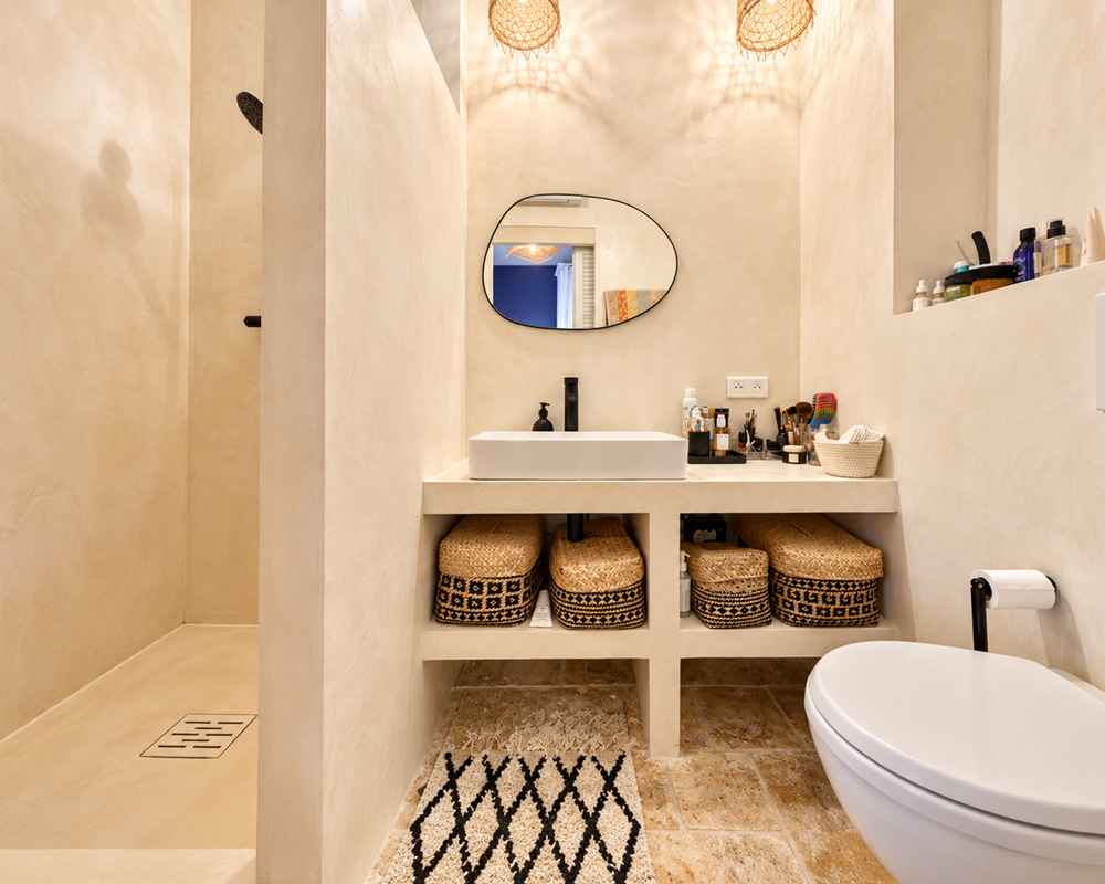salle d'eau avec douche italienne chambre master Saint-Siff