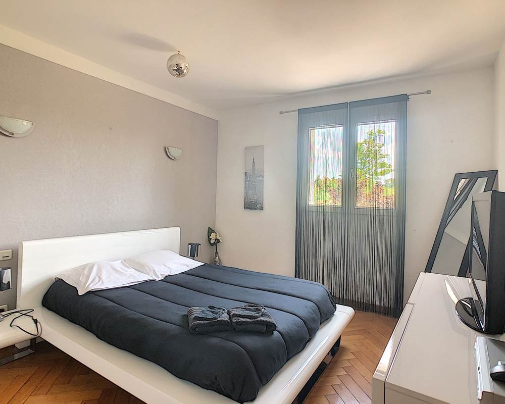 CHAMBRE 5 - ETAGE MAISON