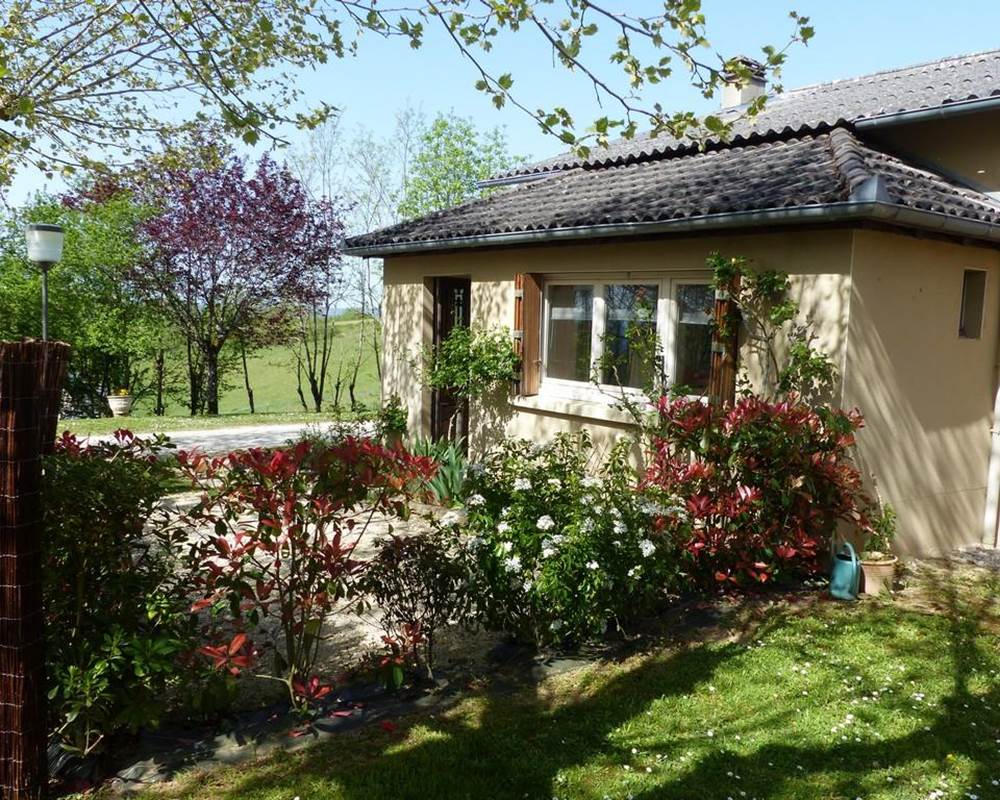 GÎTES "LES HAUTS DE CUREMONTE" - Le Gîte