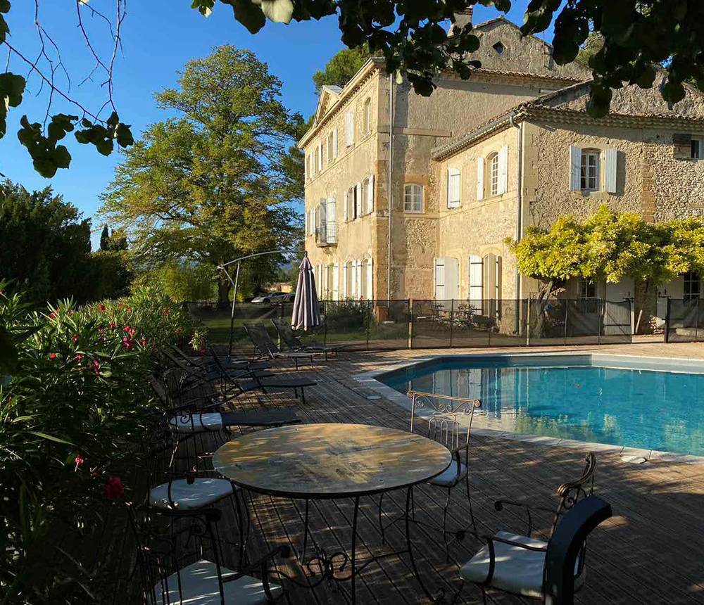 facade persp de la piscine
