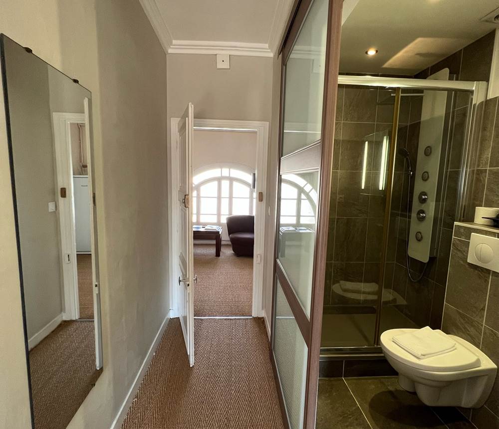 Salle de bain Chambre 8-4