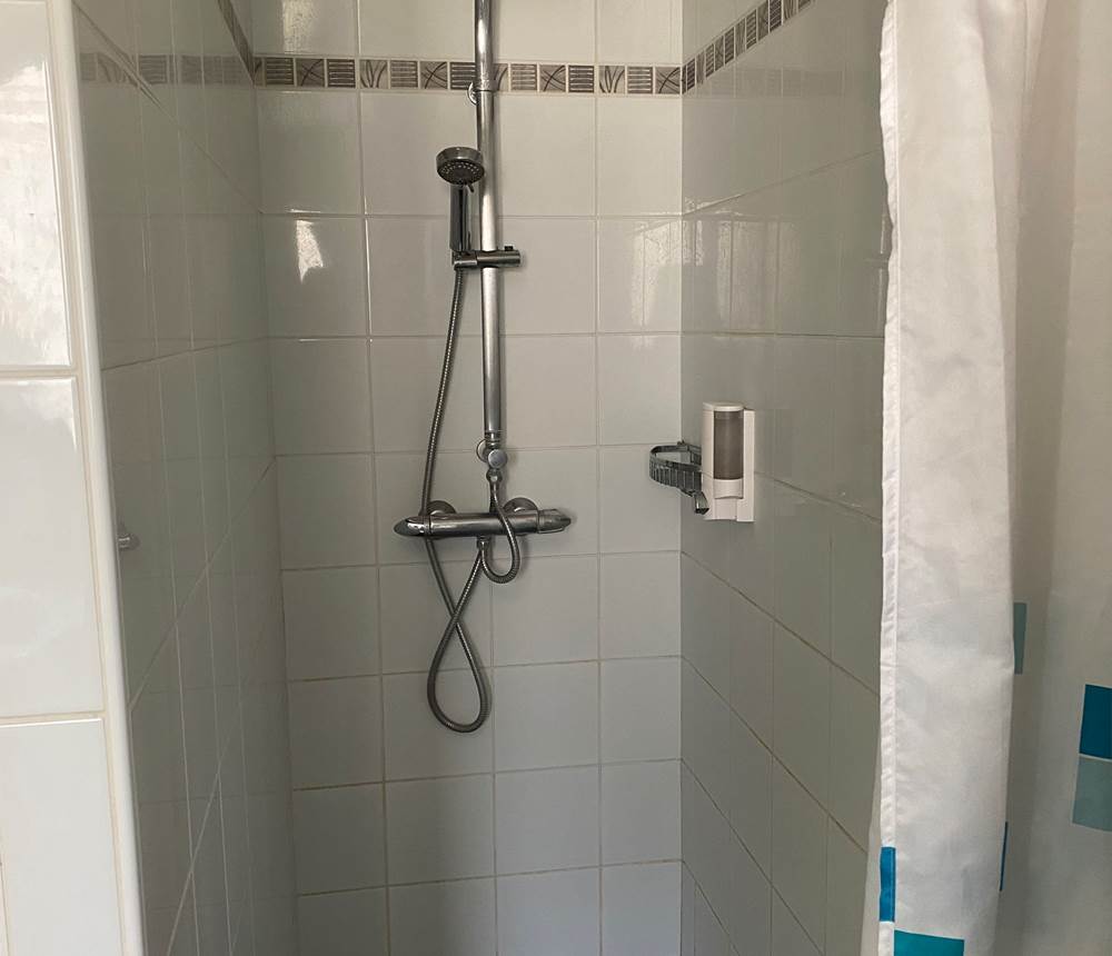 Douche à l'italienne