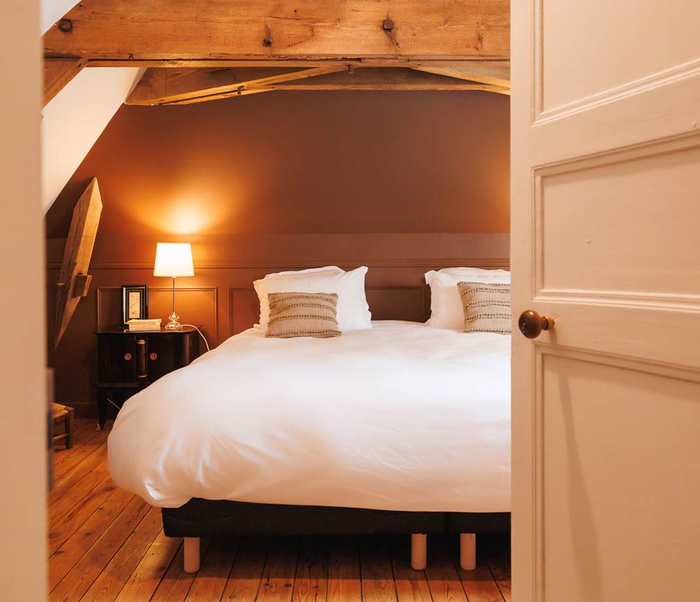 chambre chocolat vue palier gite de charme Le Quatre Feuilles proche puy du Fou