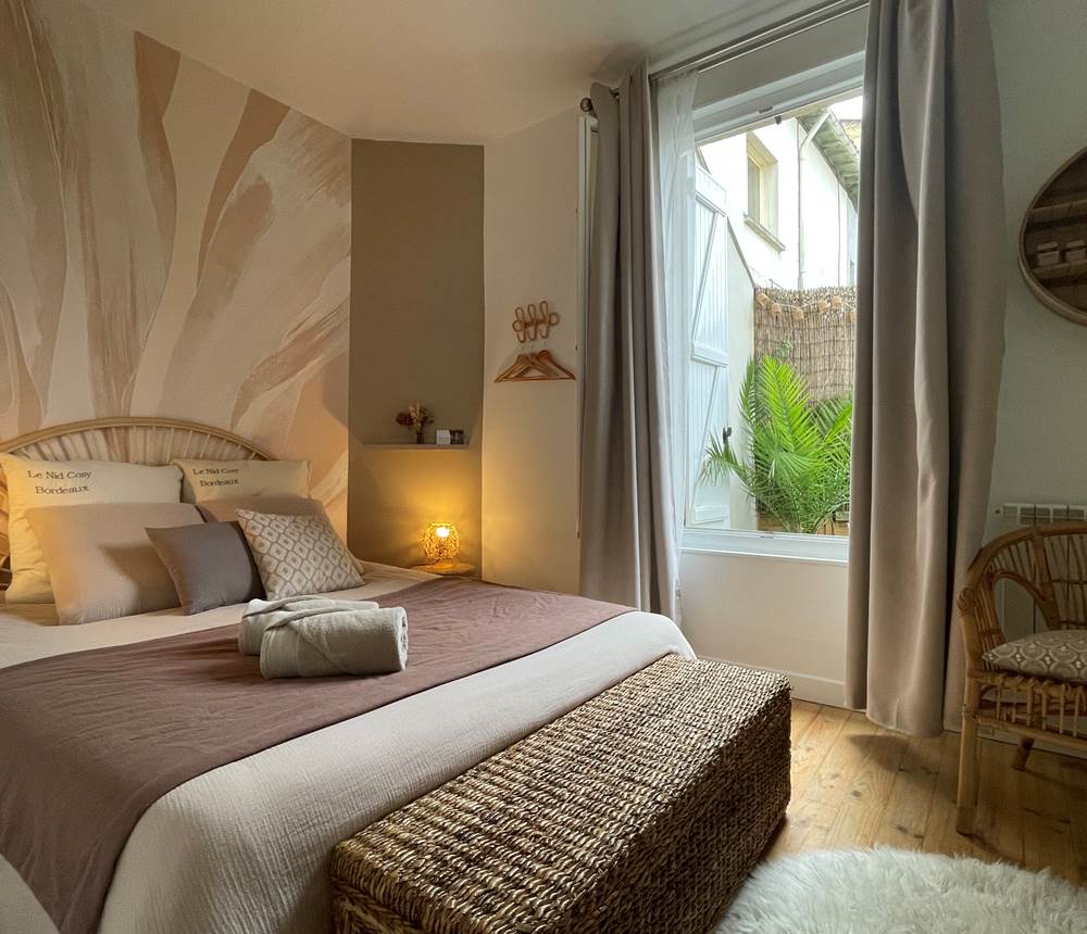 Nid Cosy Bordeaux - Chambre BOHEME Port Lune