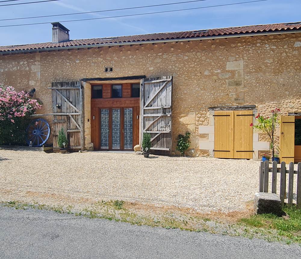 Front View of The Barn Gite and The Lodge Gite