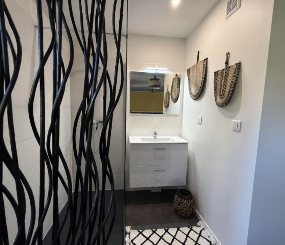 location-brive-appart-chambre-demeure-de-flore-001-11