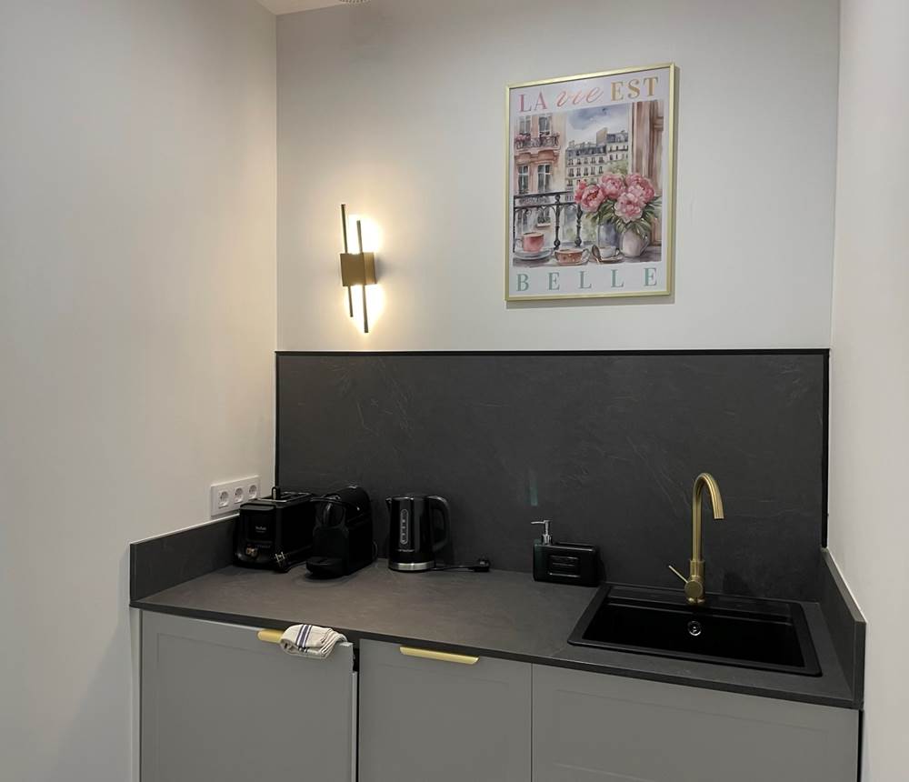 Espace déjeuner arriére
