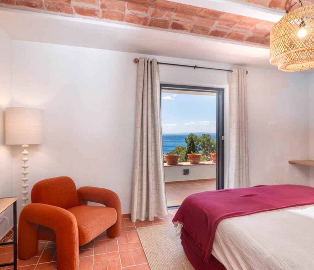 21 Oliveres Patio Chambre 2 vue mer
