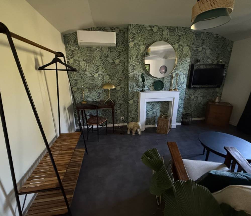 location-brive-appart-chambre-demeure-de-flore-001-8