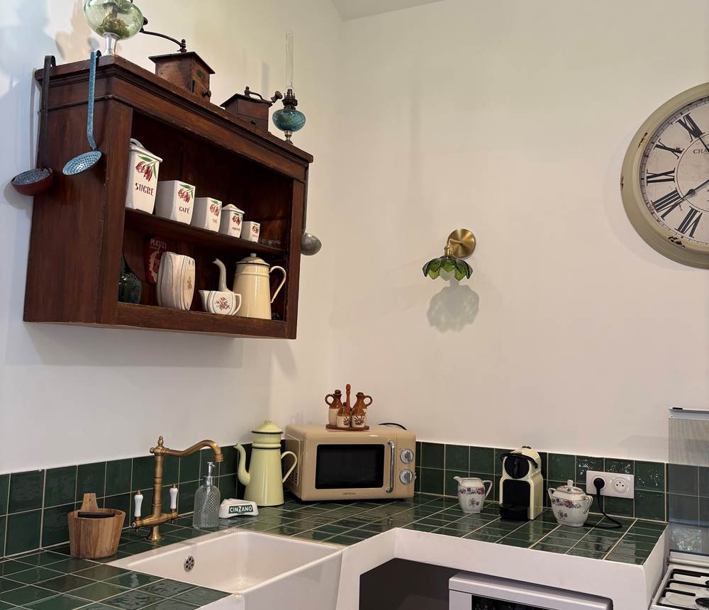 Cuisine authentique et élégante au style campagne