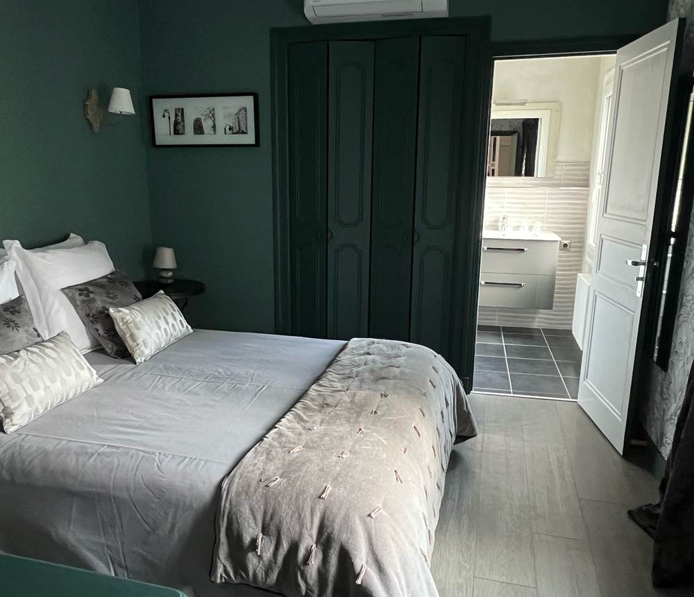 Chambre double vue sur cour