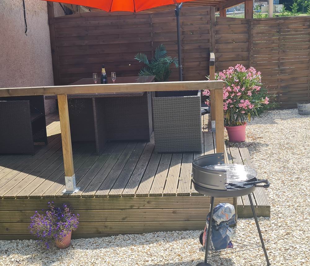 The Barn Gite - Terrace