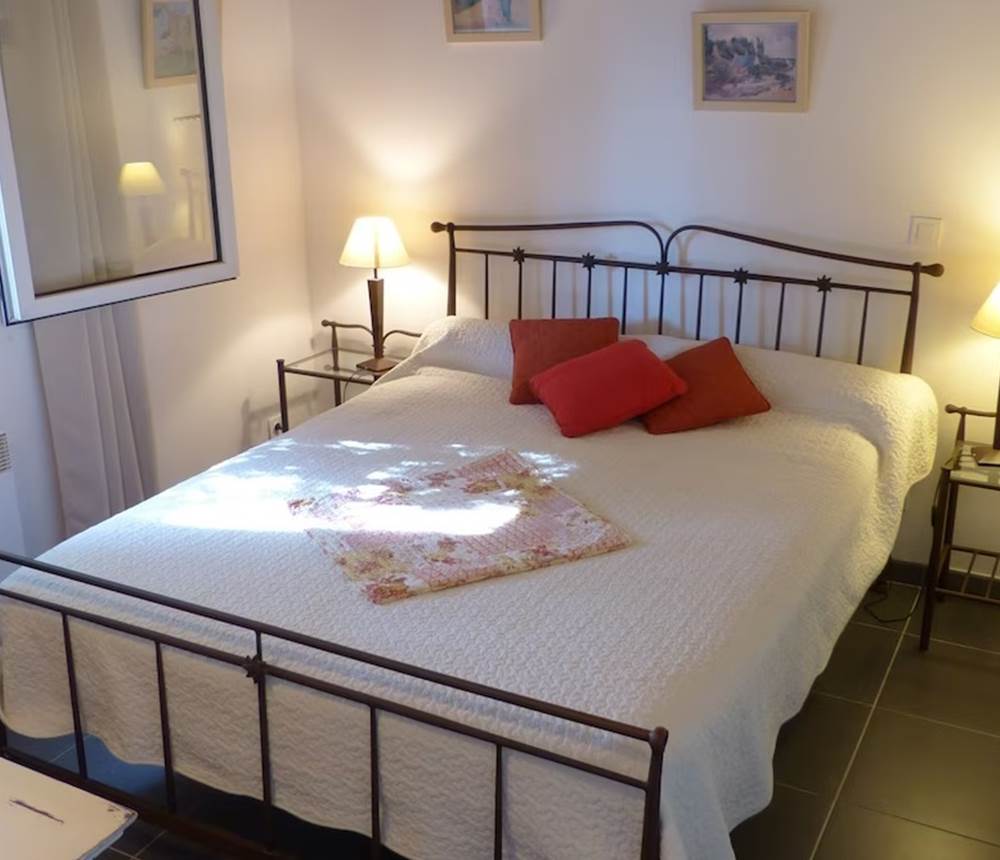 CHÂTEAU-MAYLANDIE-Le-Gîte-Grenache-Chambre-Double