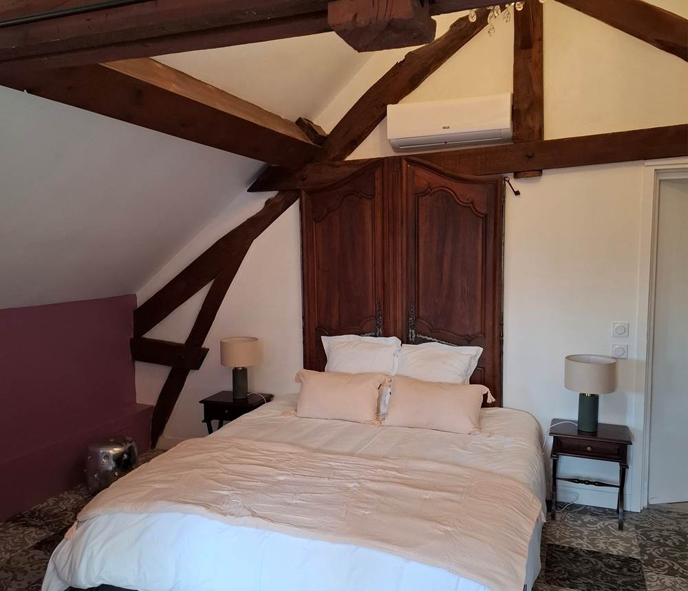 les charmes de sarlat- chambre magnolia