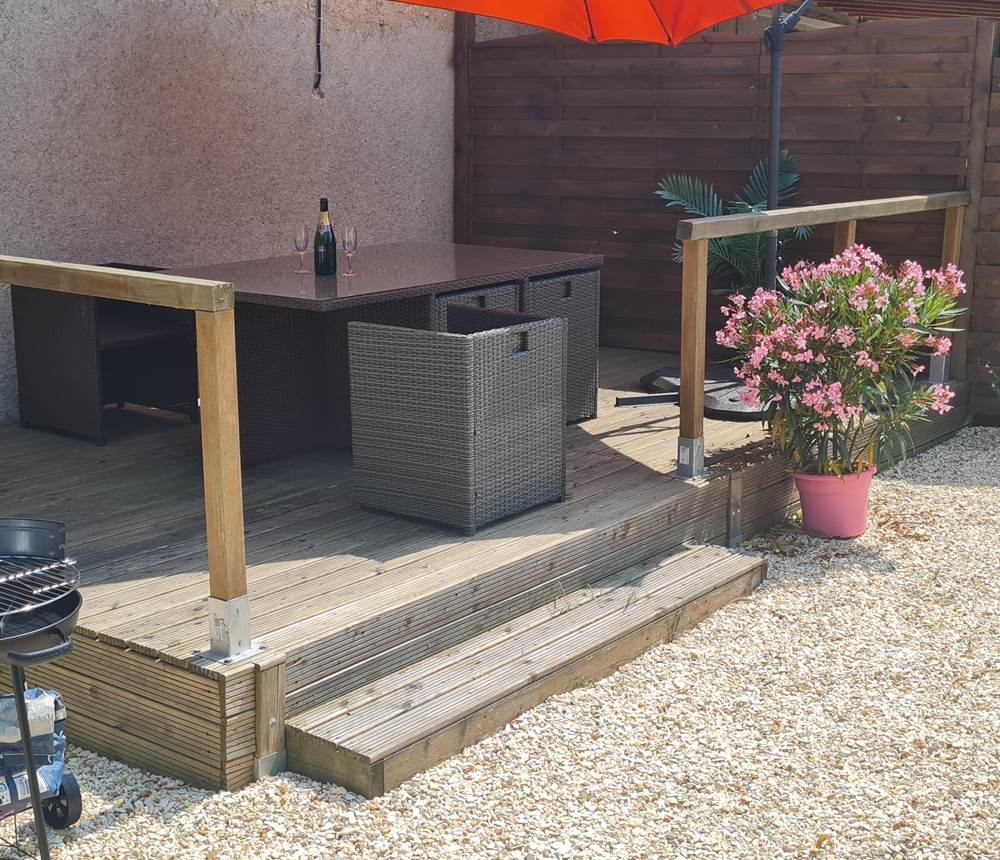 The Barn Gite - Terrace
