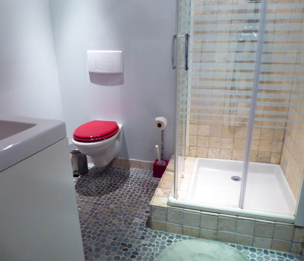 La salle de bains du gîte pour 4 personnes