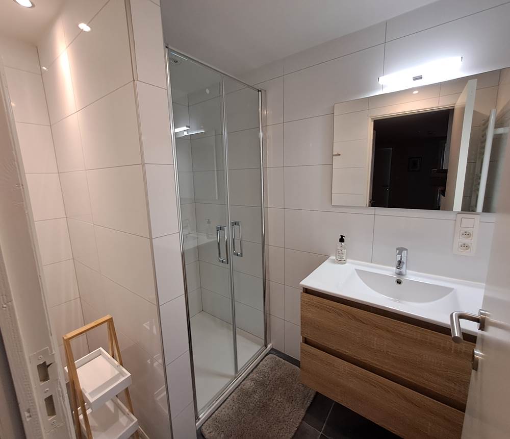 Petite salle de bains (2)