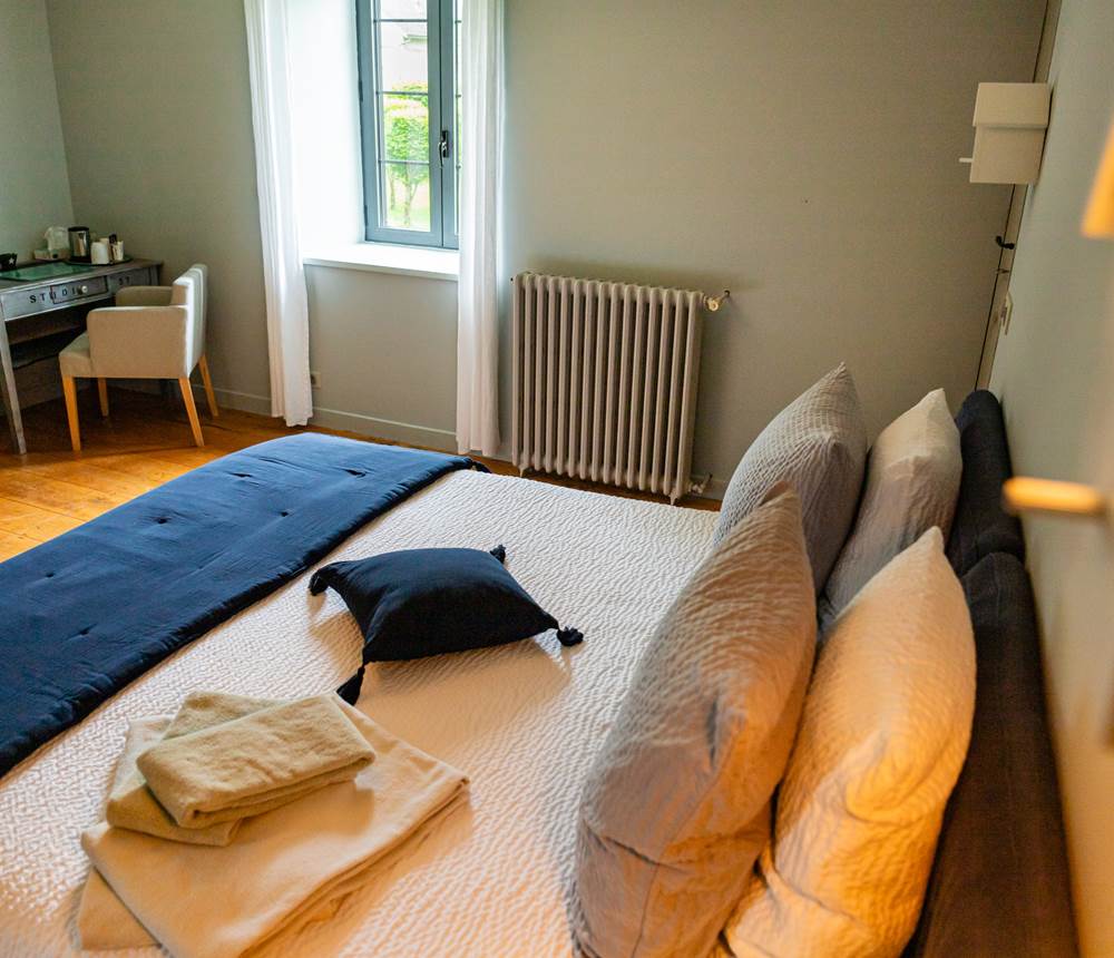 Chambre 3 vue2 BedinBellongue