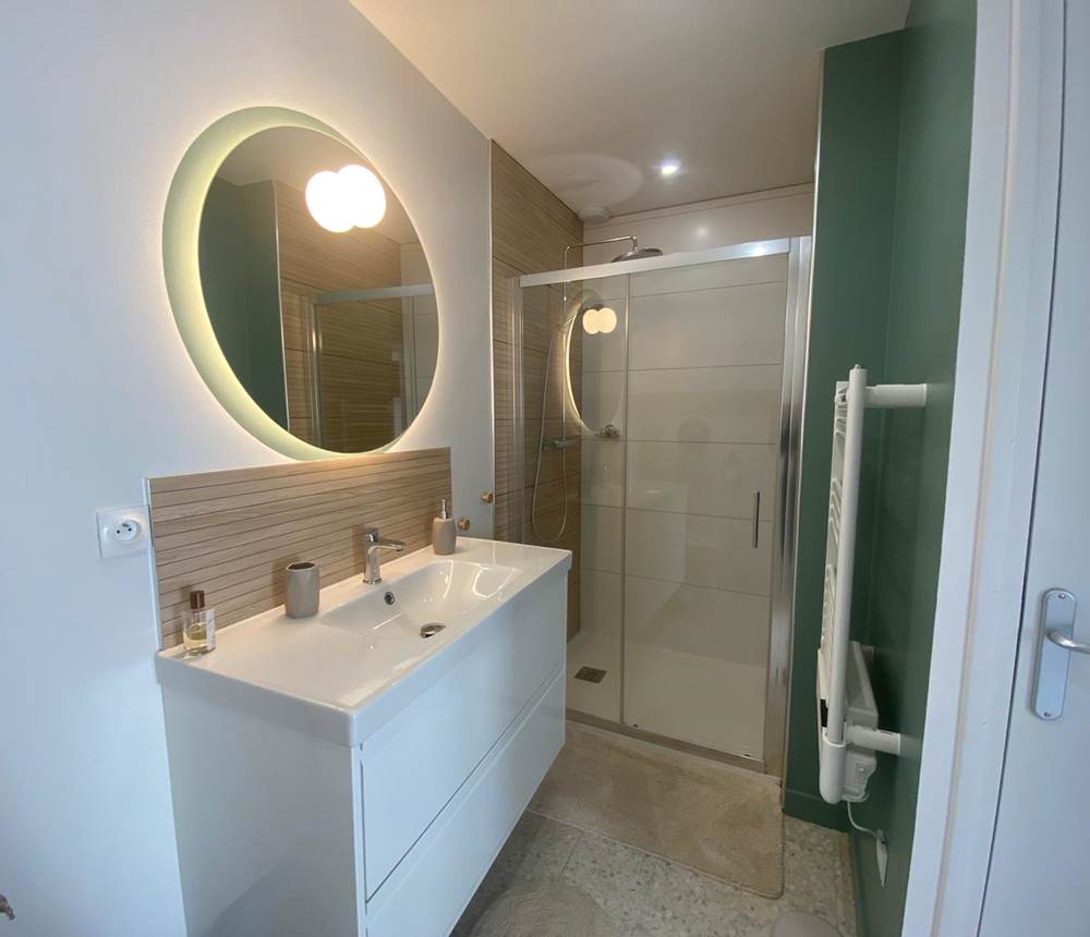 sdb avec vasque et douche 120x90