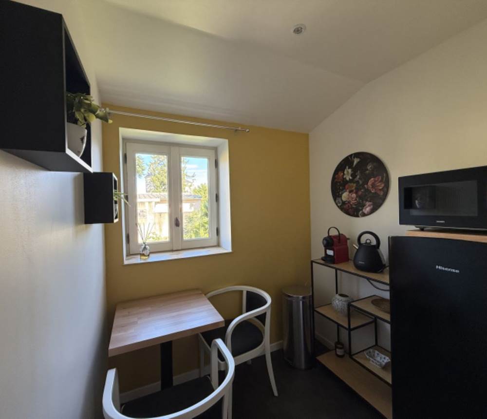 location-brive-appart-chambre-demeure-de-flore-001-10