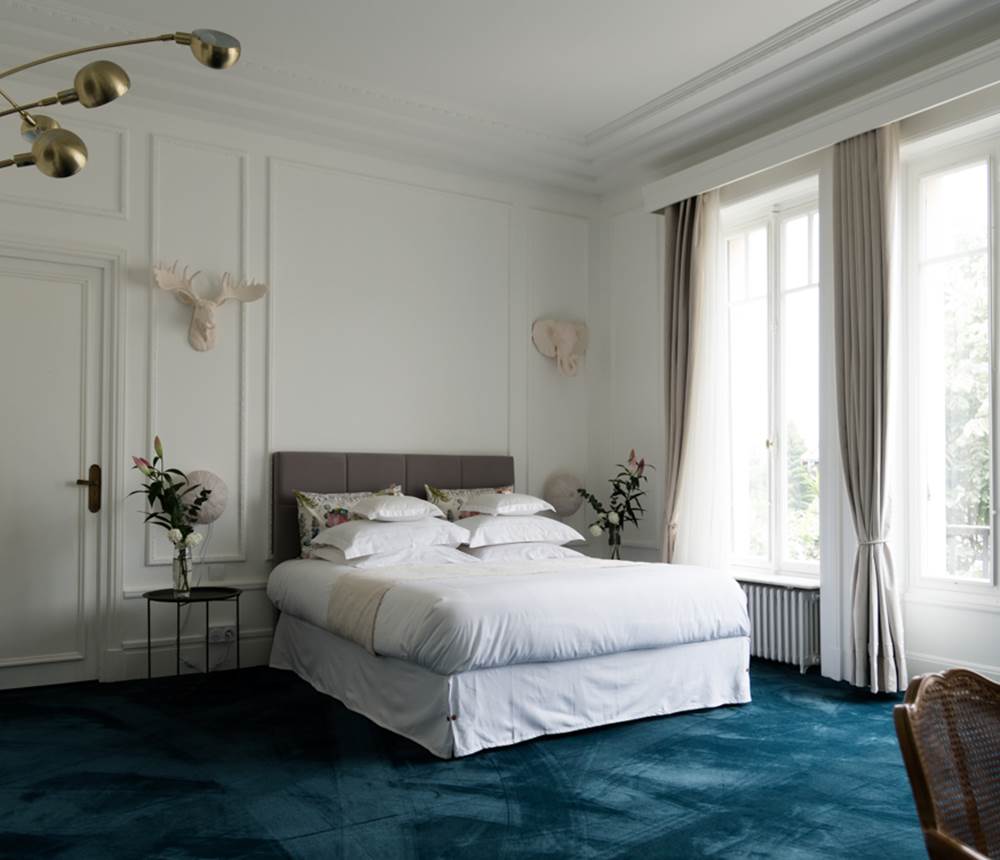 Chambre Klein, baignée de lumière