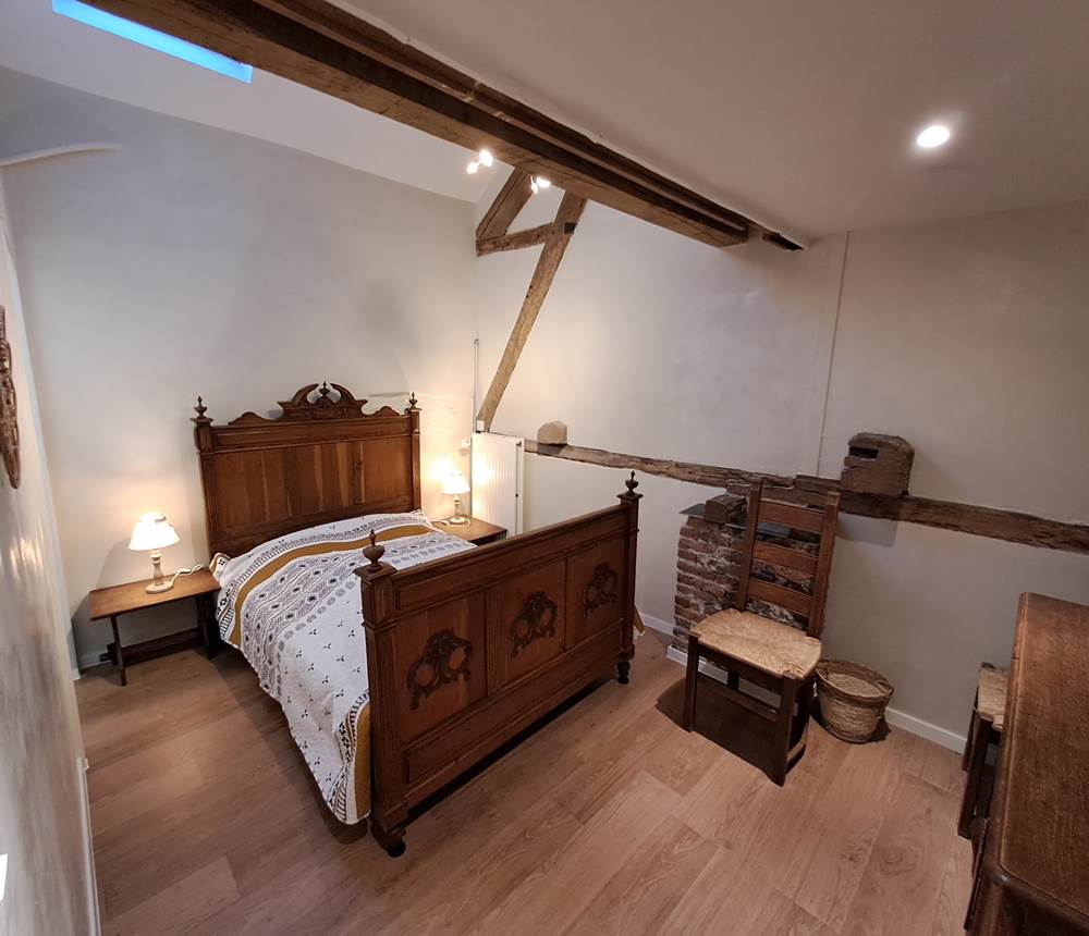 Chambre côté rue
