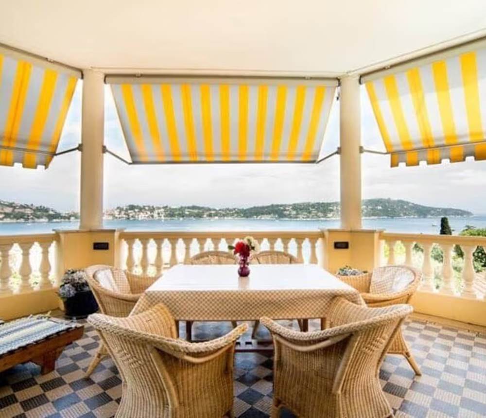 Terrasse vue mer