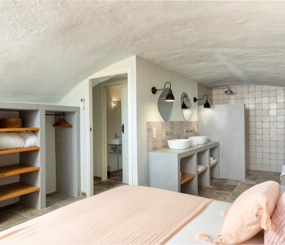 32 Oliveres Citerne Chambre parentale vue mer