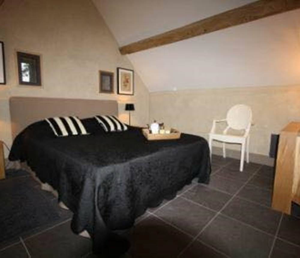 La chambre parentale de la Pichonna