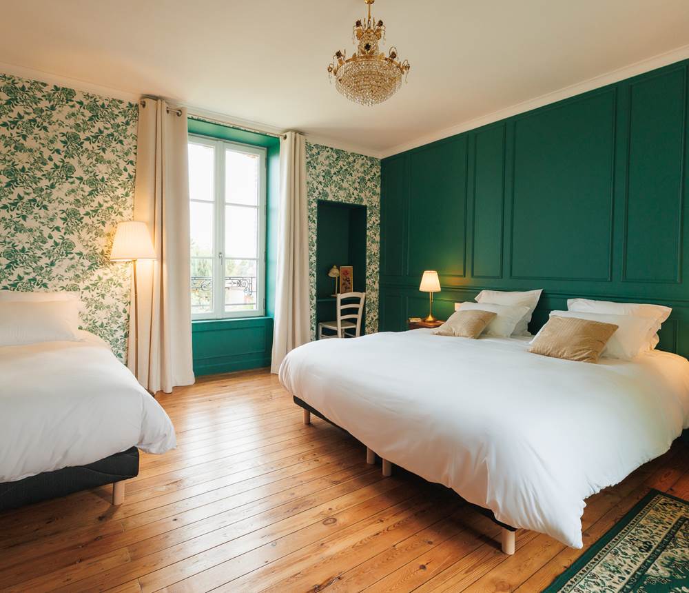 Chambre verte gite de charme Le Quatre Feuilles proche Puy du Fou