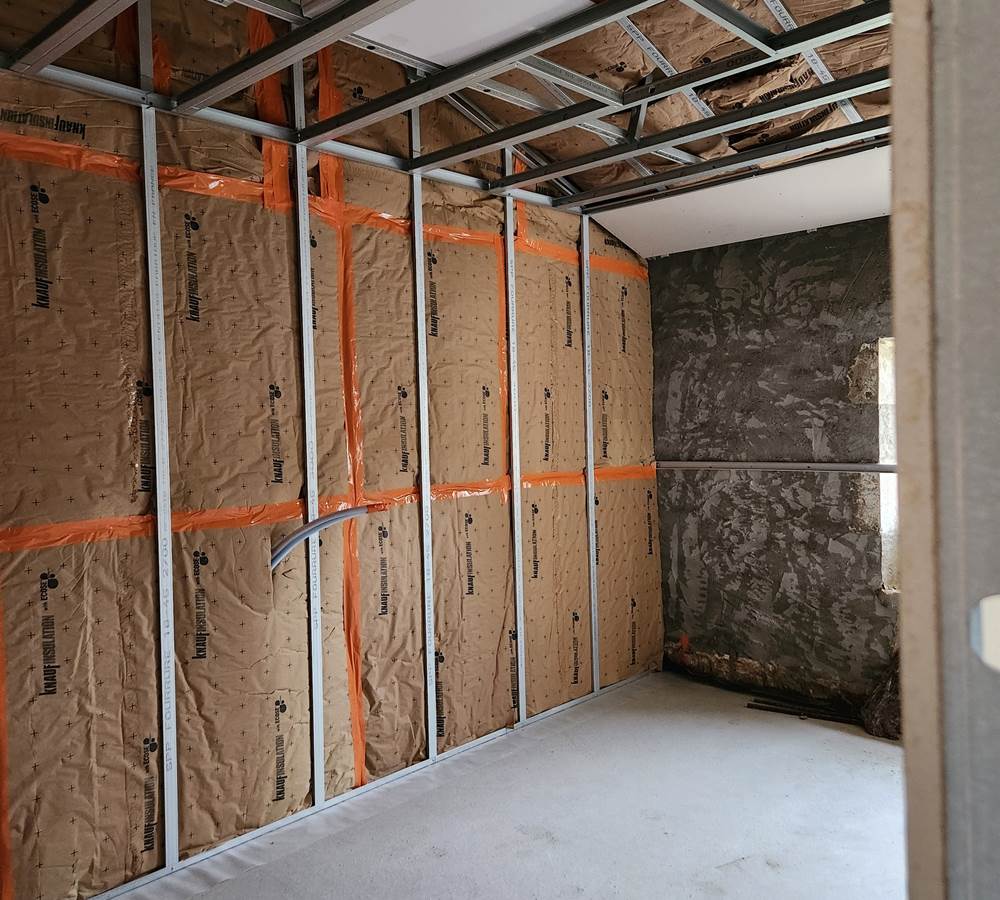 Travaux salle de réception, raillage et pose de placo