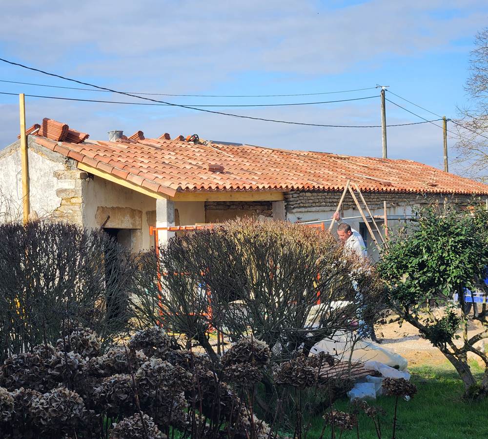 PREMIERE PARTIE DE LA COUVERTURE