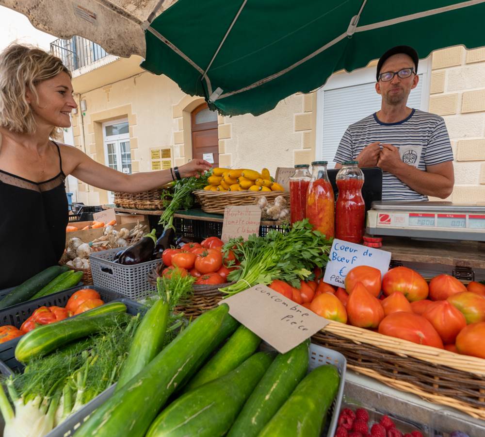 Des producteurs locaux au marché de Tonneins