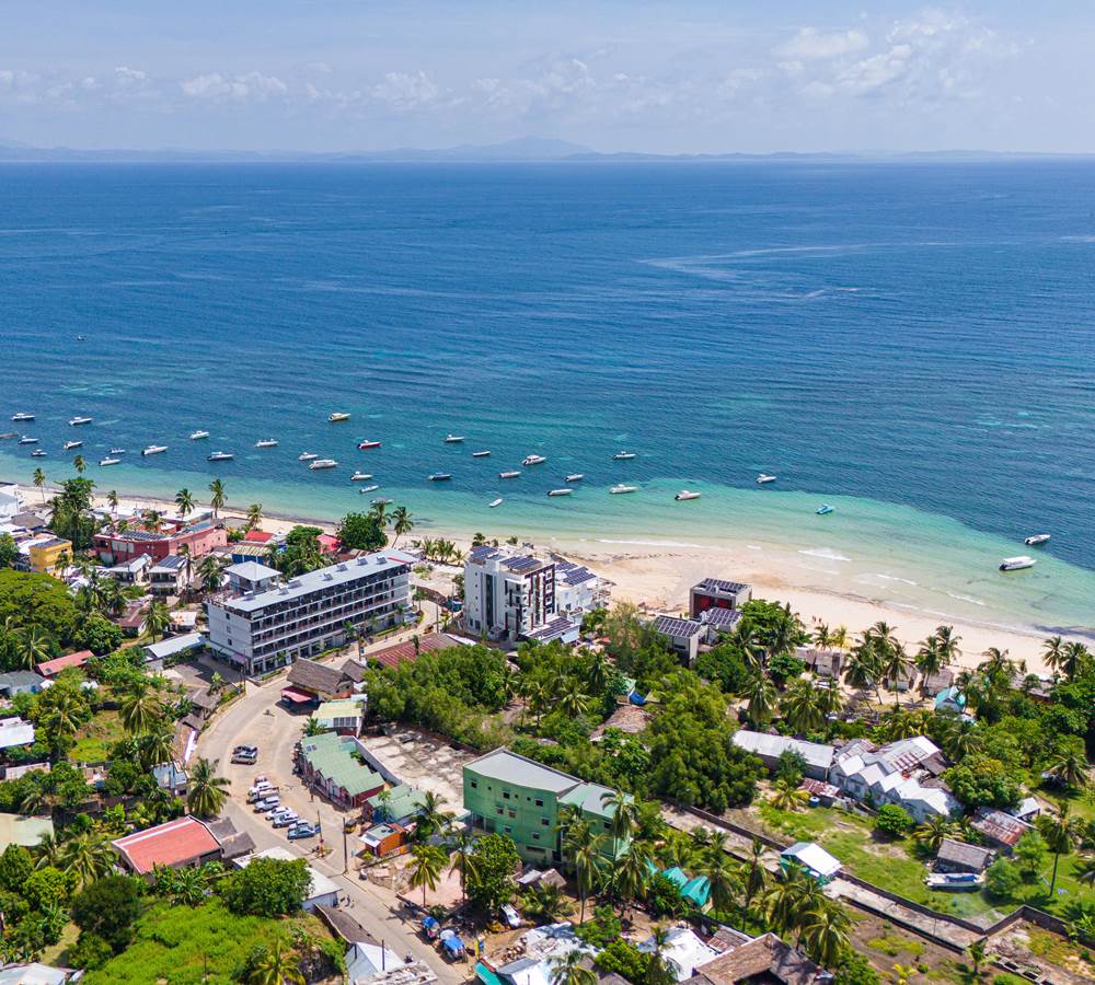 Vue aérienne de Nosy Be : L'île ou Parfum ou Le Saint Tropez de Madagascar