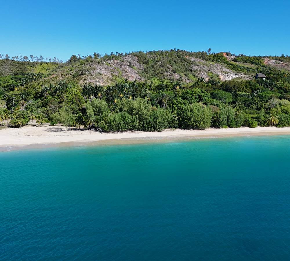 Quel est un petit pays inconnu que l'on peut visiter ?