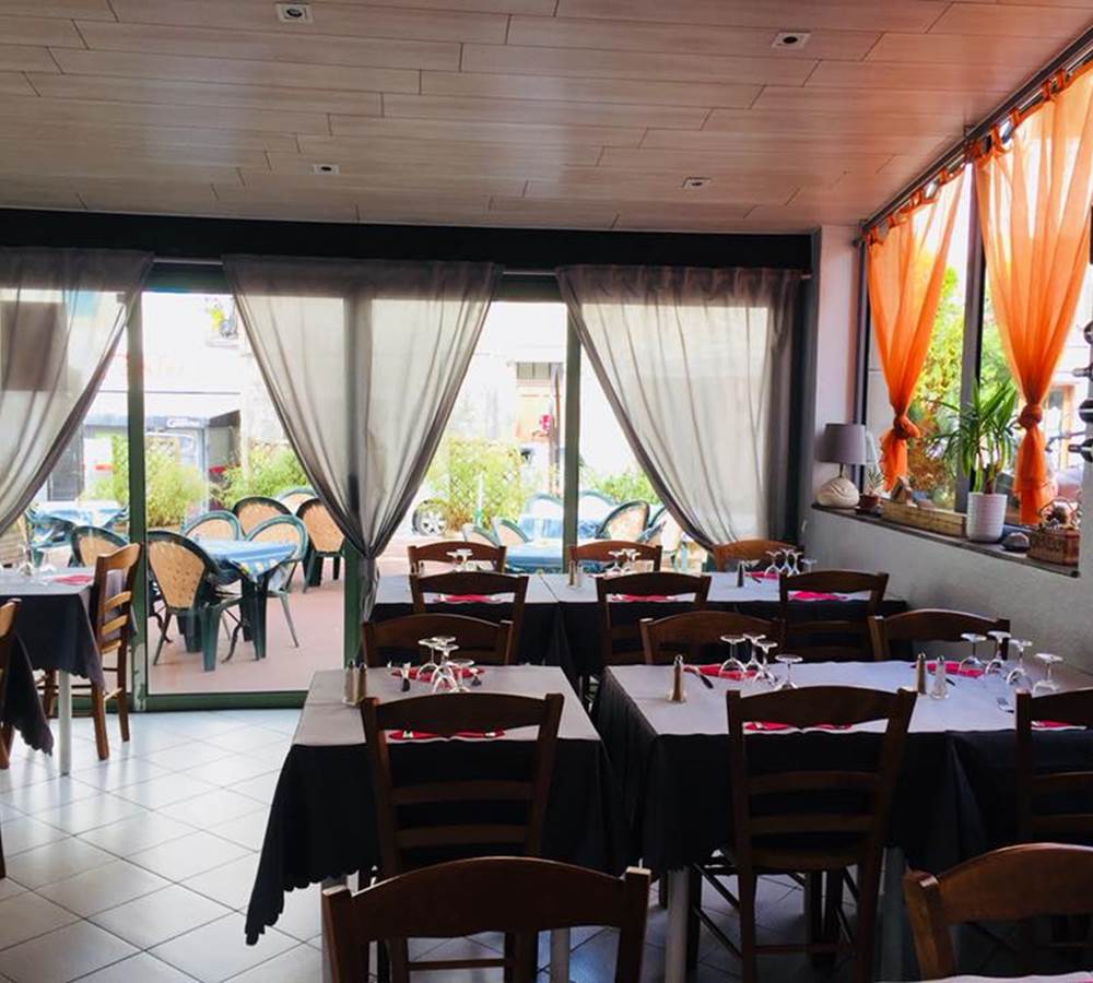 Salle de restauration Castellane Gorges du Verdon