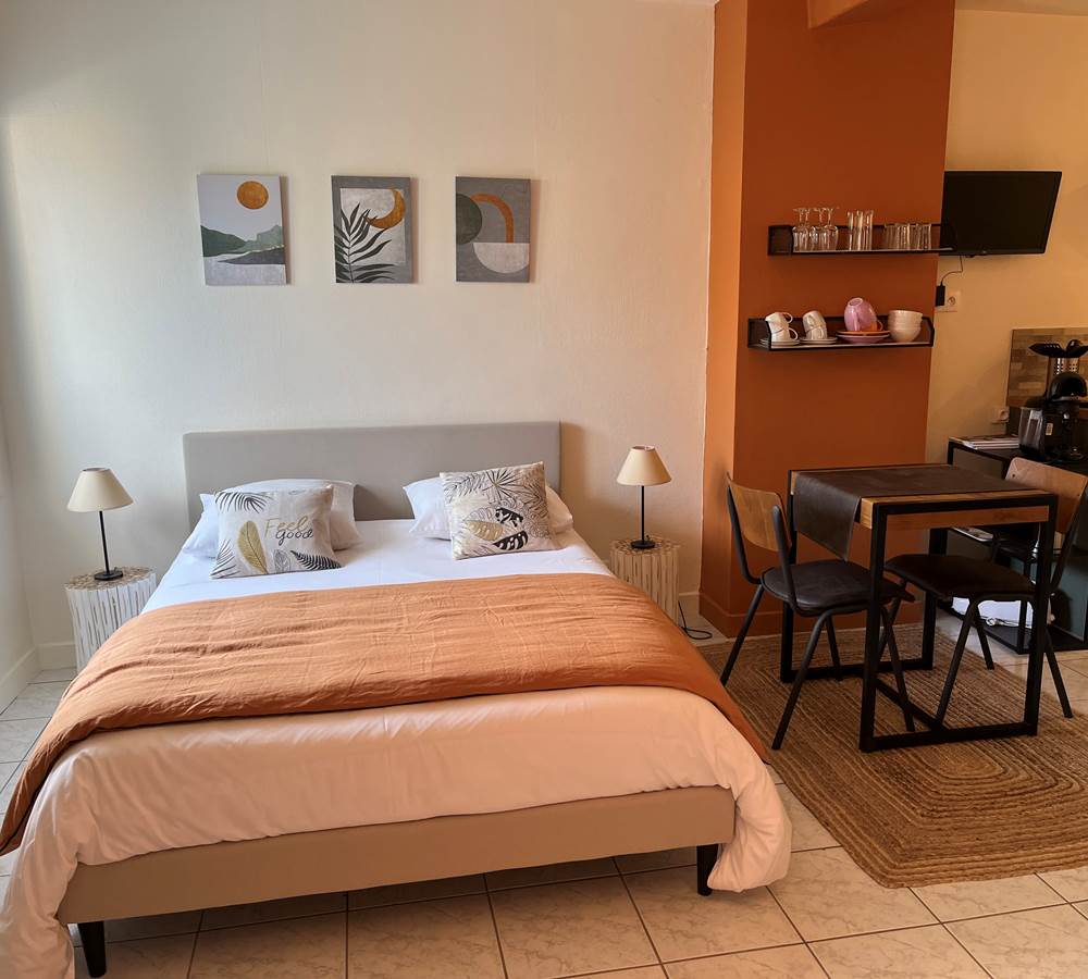 Coin nuit  et repas Aigrette