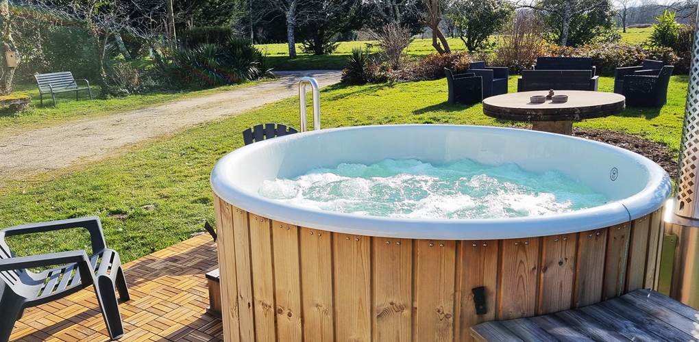 Bain nordique spa gite dordogne la petite clavelie