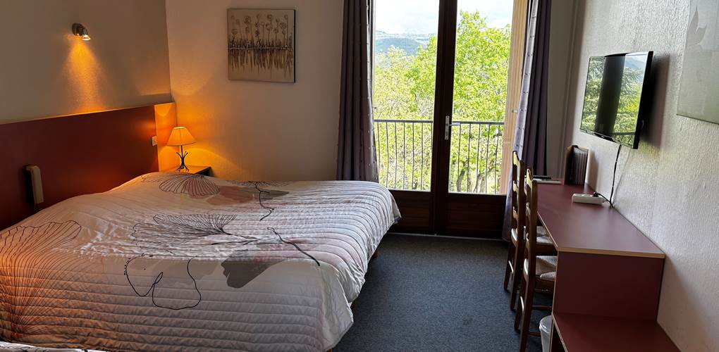 Chambre Triple Supérieure Suite